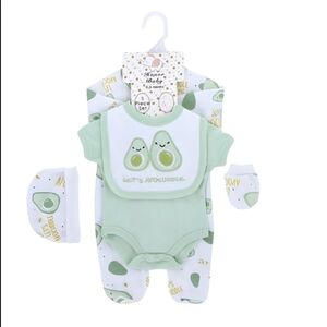 NWT baby gift set adorable cute matching sleeper hat mittens avocado avocuddle